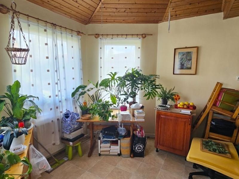 Eladó családi ház Pomáz