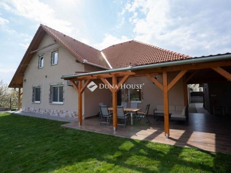 Eladó családi ház Szada