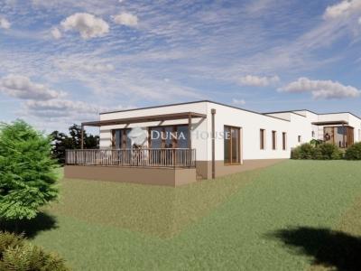 Eladó családi ház Pécs