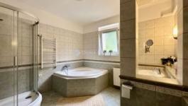 Eladó családi ház Pécs