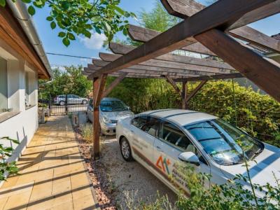 Eladó családi ház Szigethalom