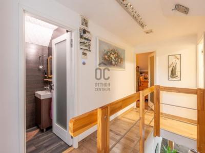 Eladó családi ház Szigethalom