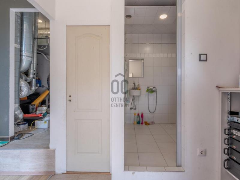 Eladó családi ház Szigethalom