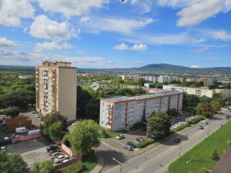 Eladó lakás Pécs