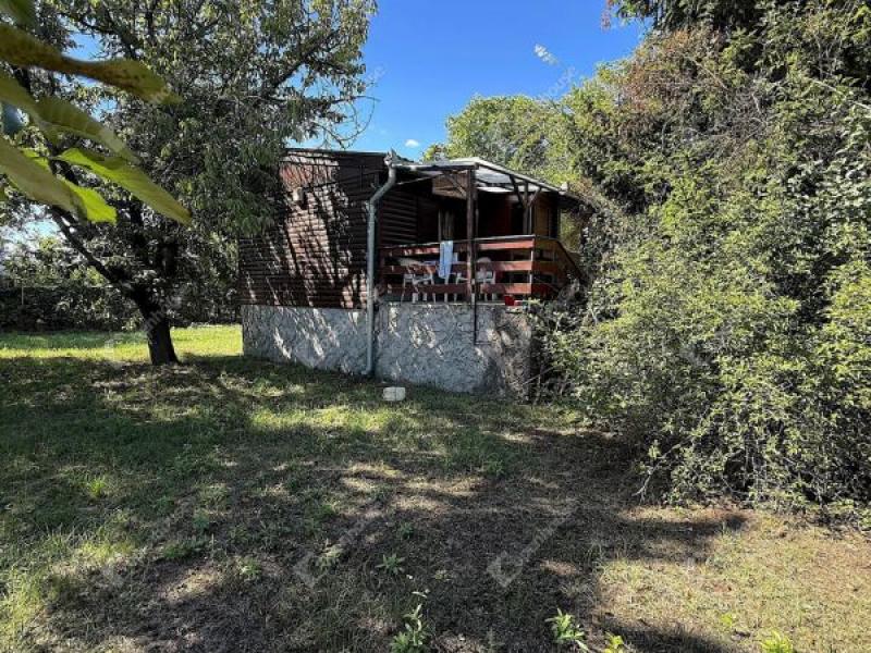 Eladó családi ház Monor