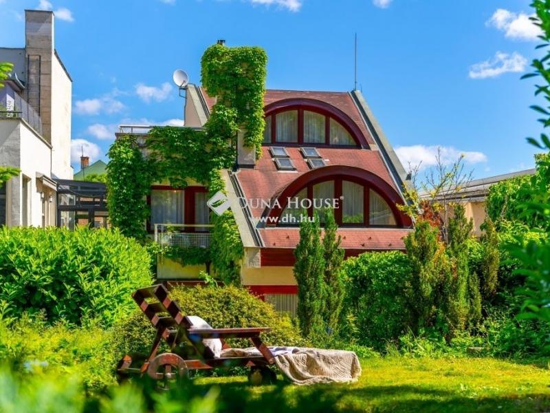 Eladó családi ház Budapest