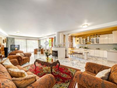 Eladó családi ház Budapest