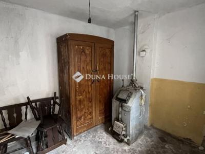 Eladó családi ház Veresegyház