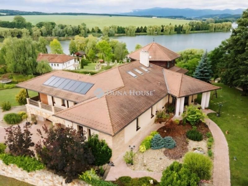 Eladó családi ház Nőtincs