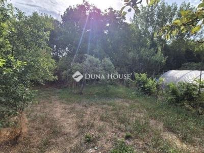 Eladó családi ház Mogyoród