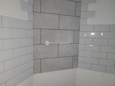 Eladó családi ház Vecsés