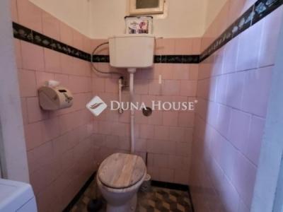 Eladó családi ház Vecsés