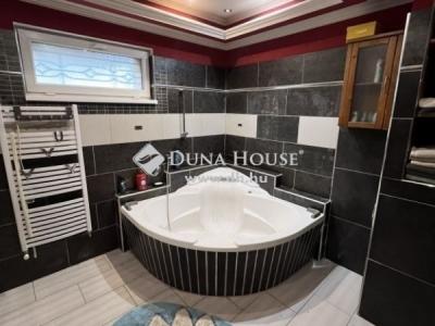 Eladó lakás Halásztelek