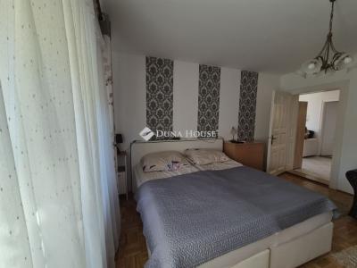 Eladó családi ház Siófok