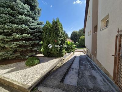 Eladó családi ház Siófok