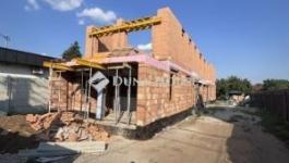 Eladó ikerház Vecsés