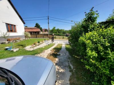 Eladó lakóövezeti telek Szigetszentmárton