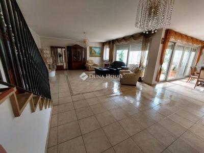 Eladó családi ház Halásztelek