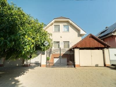 Eladó családi ház Halásztelek