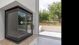 Eladó családi ház Penc