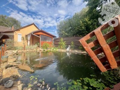 Eladó családi ház Cserkeszőlő