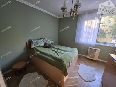 Eladó lakás Kecskemét