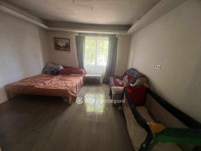 Eladó családi ház Tápiószőlős