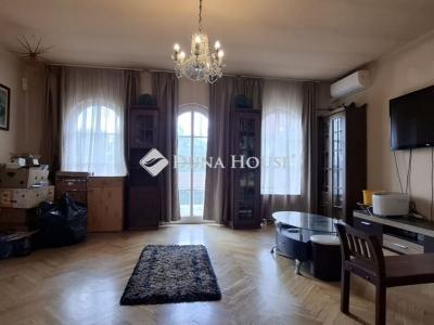 Eladó családi ház Pécs