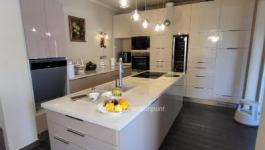 Eladó családi ház Balatonszárszó