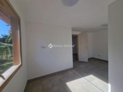 Eladó nyaraló Tóalmás