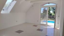 Eladó lakás Velence