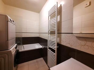 Eladó lakás Balatonőszöd