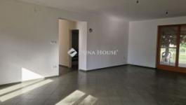 Eladó családi ház Dány