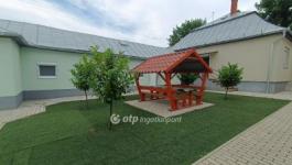 Eladó családi ház Mándok