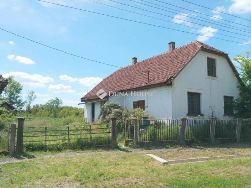 Eladó családi ház Csengerújfalu