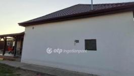 Eladó családi ház Tura