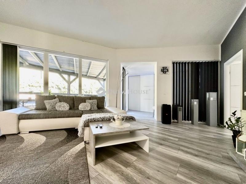 Eladó családi ház Pécs