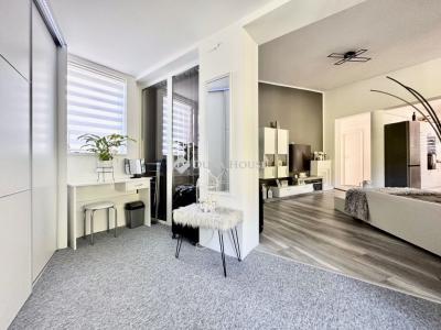 Eladó családi ház Pécs