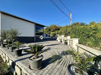 Eladó családi ház Pécs