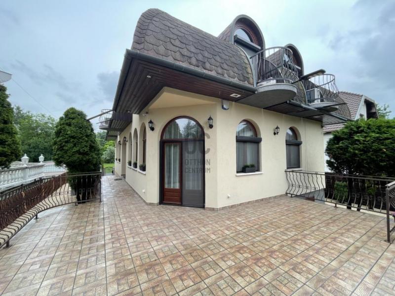 Eladó családi ház Budapest