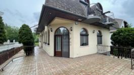 Eladó családi ház Budapest