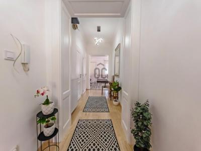 Eladó családi ház Budapest