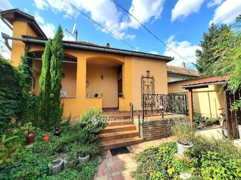 Eladó lakás Kiskunfélegyháza