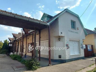 Eladó lakás Kunszentmárton