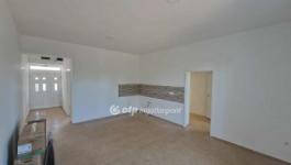 Eladó lakás Tápiószele