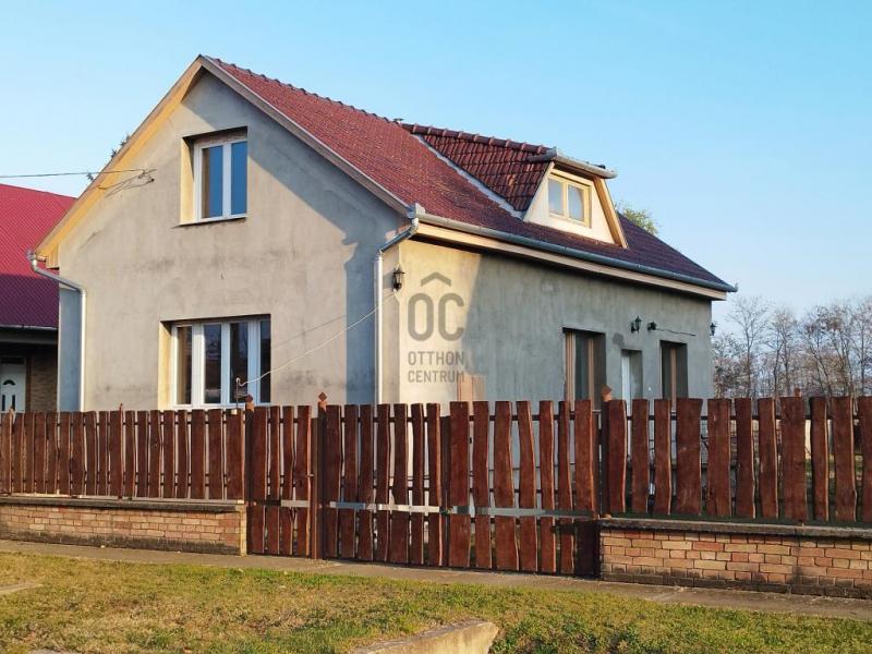 Eladó családi ház Nagykőrös