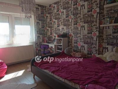 Eladó ikerház Tárnok