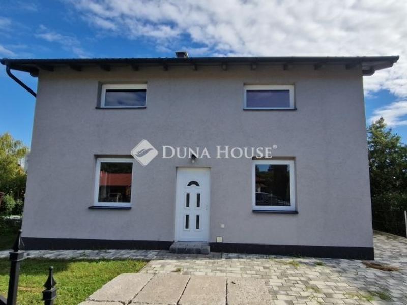 Eladó ikerház Balatonfenyves