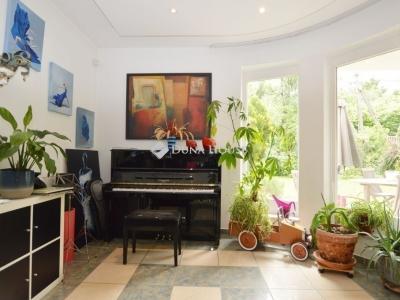 Eladó családi ház Budapest