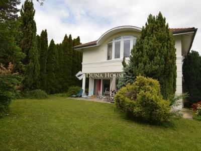 Eladó családi ház Budapest